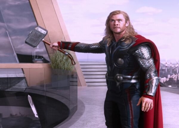 Thor The Dark World Cast, Villain, Box Office, Budget, DVD Release date, Director, Plot, Comics :- Chris Hemsworth as Thor (Credit - Marvel Studios)