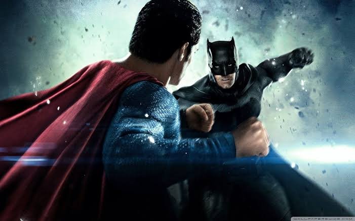 Who Wins In Batman vs Superman, Cast, Villain, Box Office, Comics, Budget, DVD Release date, Director, Plot (Credit - DC Comics & Warner Bros)